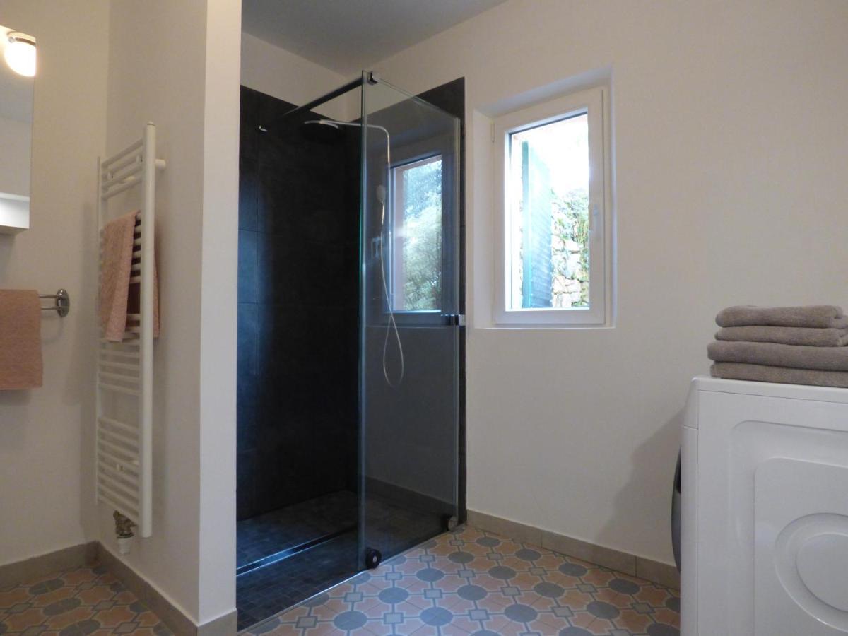 Apartment Cezanne With Heated Pool And Private Garden シャトーヌフ＝グラース エクステリア 写真