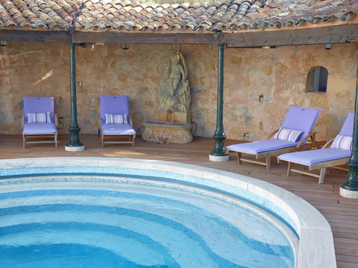 Apartment Cezanne With Heated Pool And Private Garden シャトーヌフ＝グラース エクステリア 写真